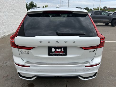 Used 2023 Volvo XC60 B5 Plus w/ Climate Package AWD/4WD image 5