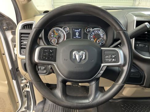 Used 2019 RAM 2500 Big Horn AWD/4WD image 17