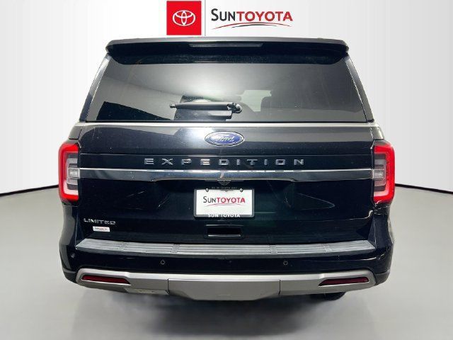 Used 2023 Ford Expedition Limited AWD/4WD image 5