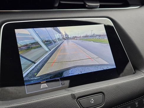 Certified 2023 Cadillac XT4 Premium Luxury w/ Driver Assist Package image 34