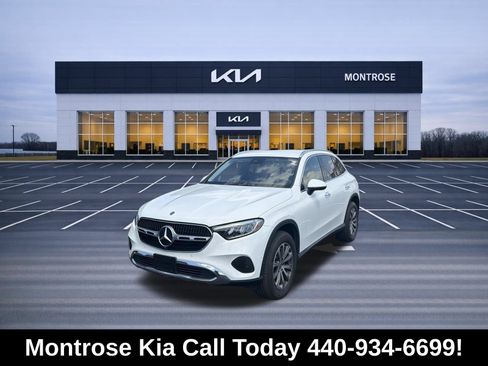Used 2023 Mercedes-Benz GLC 300 4MATIC image 1
