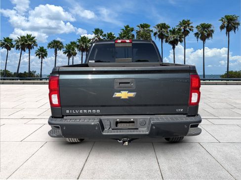 Used 2018 Chevrolet Silverado 1500 LTZ Z71 w/ LTZ Plus Package image 7