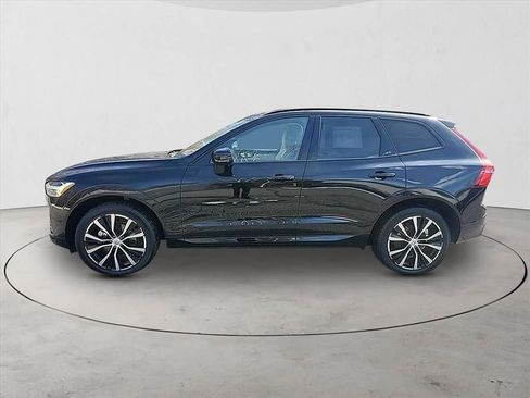 Certified 2025 Volvo XC60 B5 Plus AWD/4WD image 2