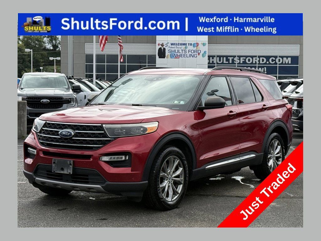 Used 2020 Ford Explorer XLT w/ Equipment Group 202A AWD/4WD image 1