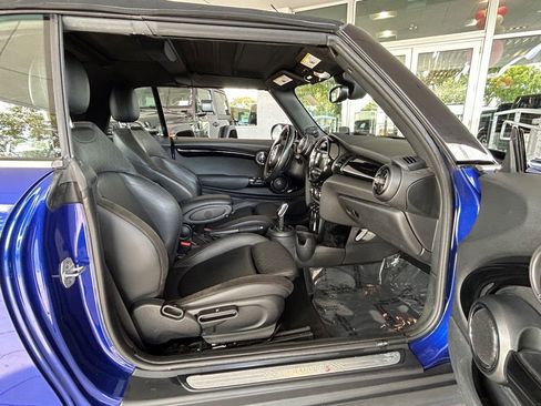 Used 2020 MINI Cooper S image 34