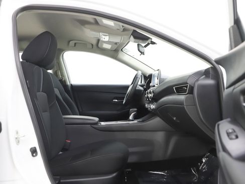 Used 2025 Nissan Sentra SV w/ All-Weather Package image 11