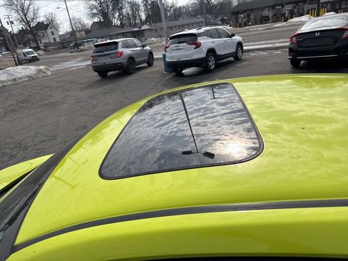 Used 2019 Honda Civic EX image 11