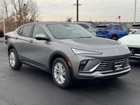 New 2026 Buick Envista Preferred w/ Convenience II Package image 2