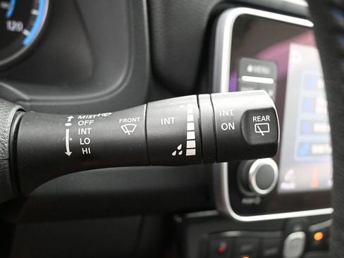 Used 2021 Nissan Leaf SL Plus FWD image 19