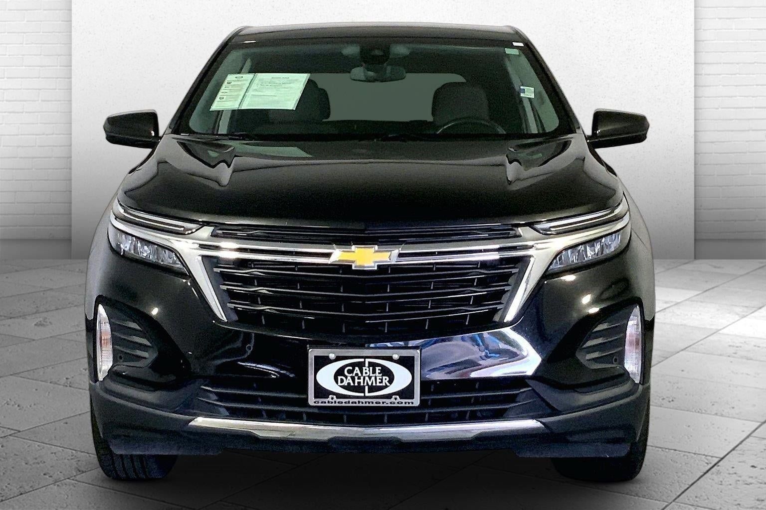Used 2024 Chevrolet Equinox LT AWD/4WD image 2