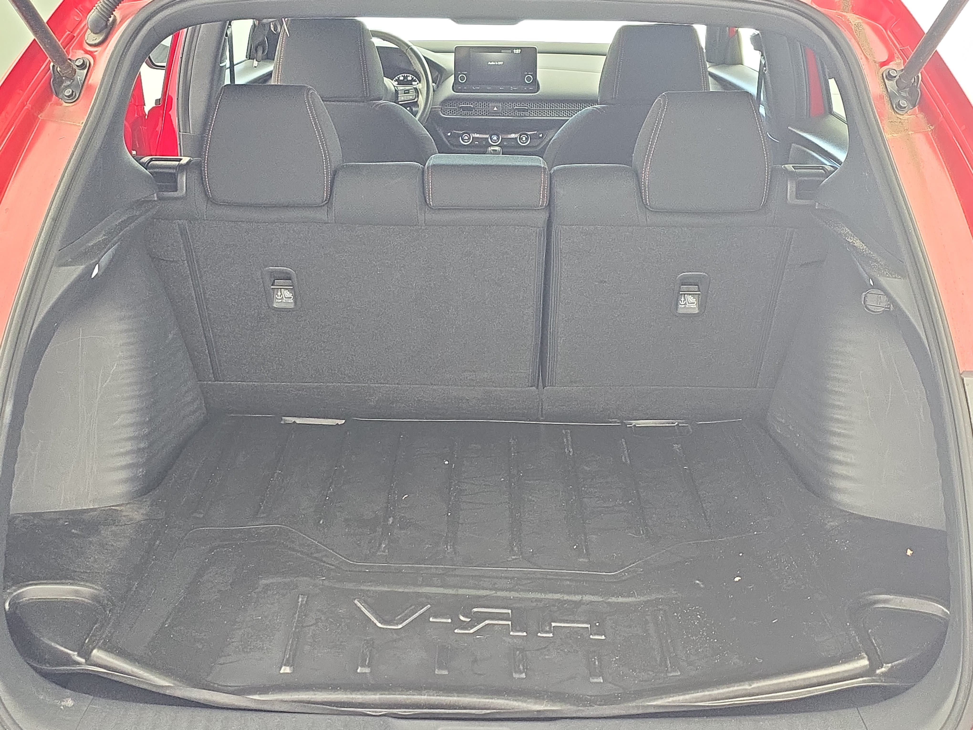 Used 2024 Honda HR-V Sport image 12