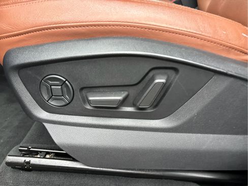 Used 2021 Audi Q7 3.0T Premium Plus image 36