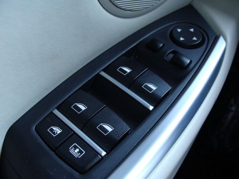 Used 2014 BMW 535i Gran Turismo RWD image 32