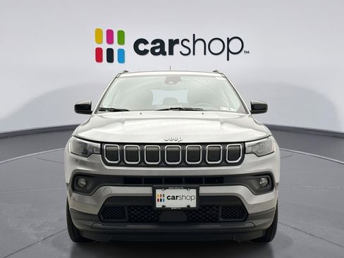 Used 2022 Jeep Compass Latitude image 8
