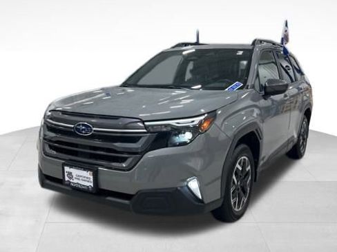 Certified 2025 Subaru Forester Premium image 3