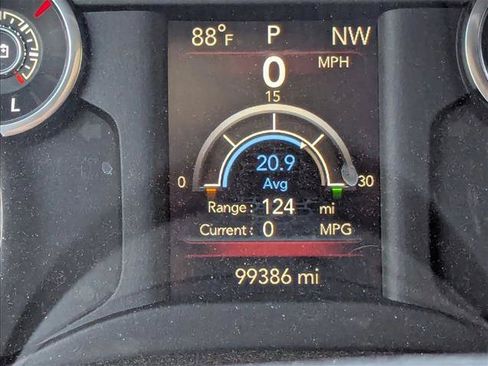 Used 2022 RAM 1500 Tradesman AWD/4WD image 10