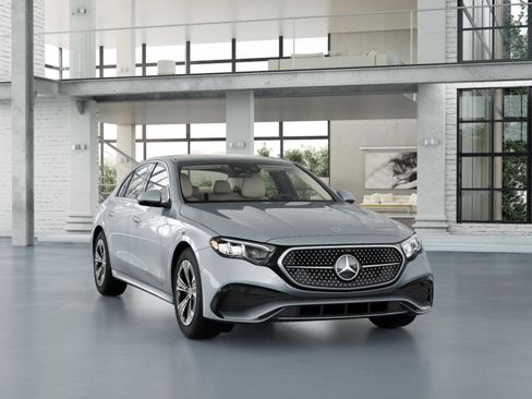 New 2026 Mercedes-Benz E 350 4MATIC Sedan image 9