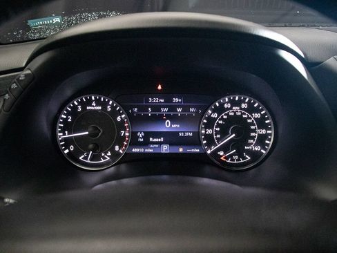 Used 2023 Nissan Armada SL w/ Midnight Edition Package AWD/4WD image 33