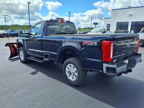 Used 2024 Ford F350 XLT w/ FX4 Off-Road Package image 3