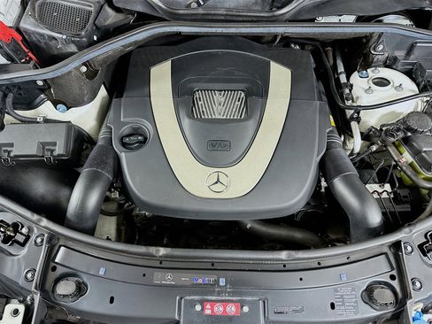 Used 2011 Mercedes-Benz ML 350 4MATIC image 34