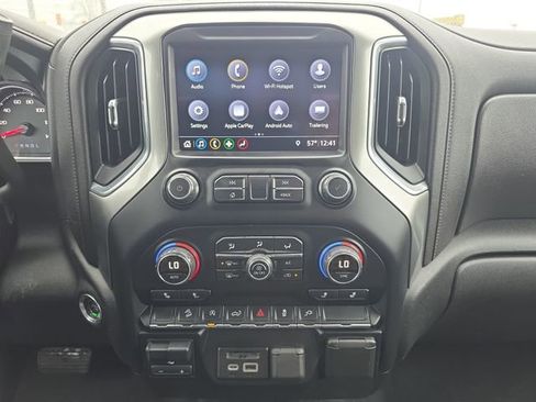Used 2019 Chevrolet Silverado 1500 LTZ AWD/4WD image 22