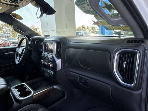 Used 2022 GMC Sierra 1500 SLT w/ SLT Premium Plus Package image 28