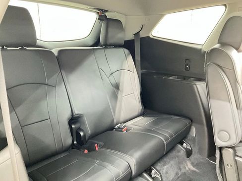 Used 2021 Buick Enclave Avenir w/ Avenir Technology Package image 26