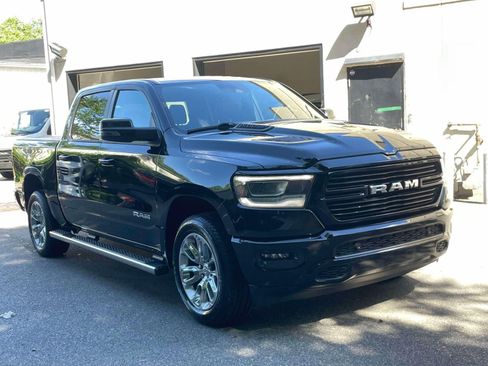 Used 2023 RAM 1500 Laramie AWD/4WD image 4