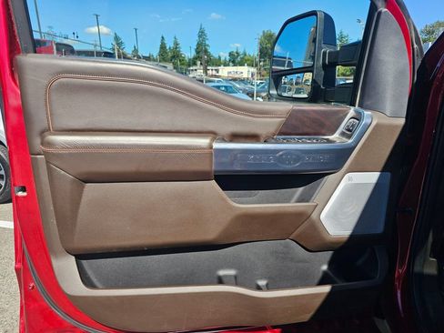 Used 2025 Ford F350 King Ranch AWD/4WD image 23