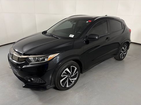 Used 2019 Honda HR-V Sport image 4