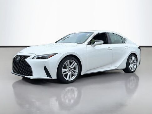 Used 2024 Lexus IS 300 w/ Comfort Package RWD image 3