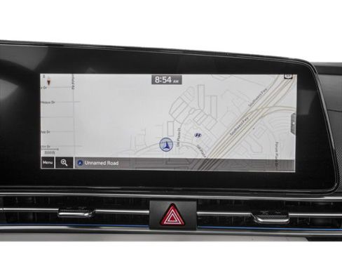 Used 2023 Hyundai Elantra Limited w/ Preferred Accessory Package FWD image 19