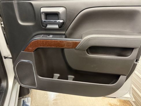 Used 2018 GMC Sierra 2500 SLT w/ Snow Plow Prep Package image 22