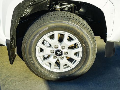 New 2026 Toyota Tacoma SR5 image 10