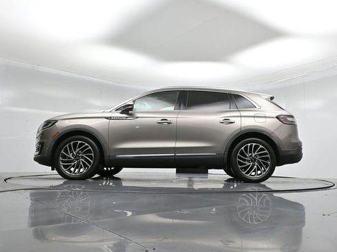 Used 2020 Lincoln Nautilus Reserve image 54