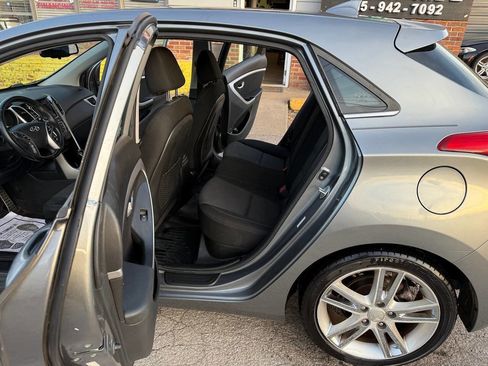 Used 2016 Hyundai Elantra GT w/ Option Group 02 image 12