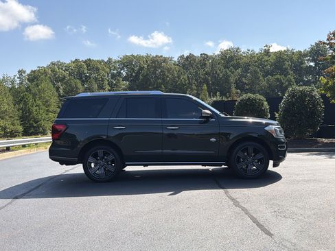 Used 2023 Ford Expedition King Ranch AWD/4WD image 5