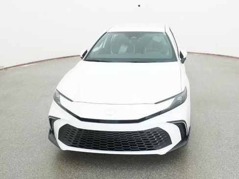 New 2026 Toyota Camry SE image 15