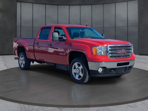 Used 2012 GMC Sierra 2500 SLE w/ SLE Preferred Package image 8