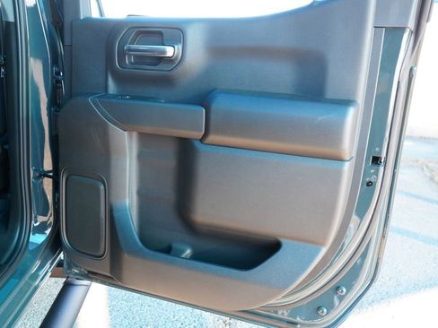 New 2026 Chevrolet Silverado 1500 Custom Trail Boss w/ LPO, Dark Essentials Package image 26