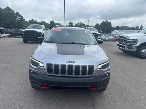 Used 2022 Jeep Cherokee Trailhawk w/ Premium Leather Package AWD/4WD image 8