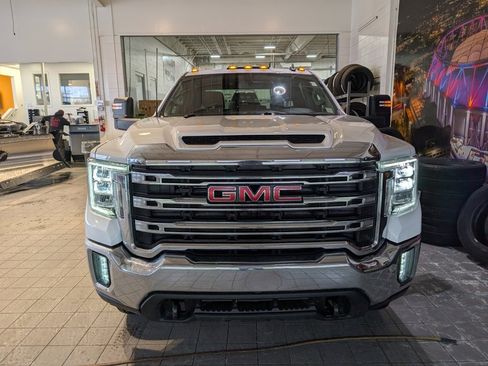 Used 2021 GMC Sierra 3500 SLE w/ SLE Value Package image 2