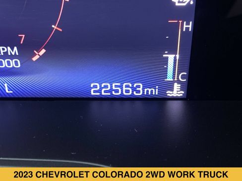 Certified 2023 Chevrolet Colorado W/T w/ Technology Package RWD image 4