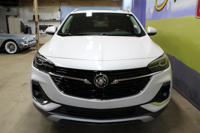 Used 2023 Buick Encore GX Essence w/ Experience Buick Package FWD image 3