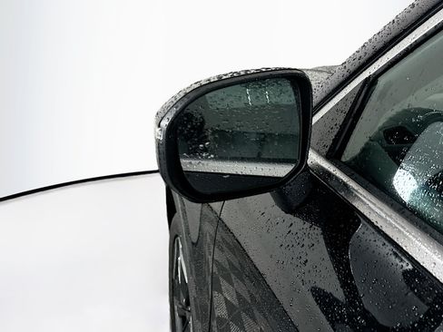 Used 2025 Kia Telluride S FWD image 16