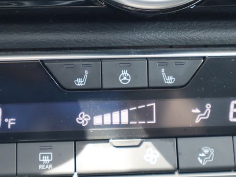 Used 2024 Nissan Sentra SR w/ SR Premium Package FWD image 21