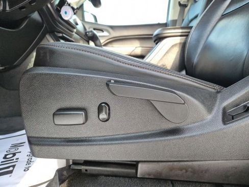 Used 2021 GMC Canyon AT4 image 16