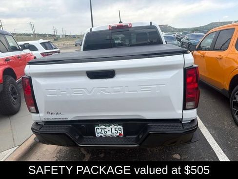 Used 2024 Chevrolet Colorado Trail Boss w/ Technology Package AWD/4WD image 6