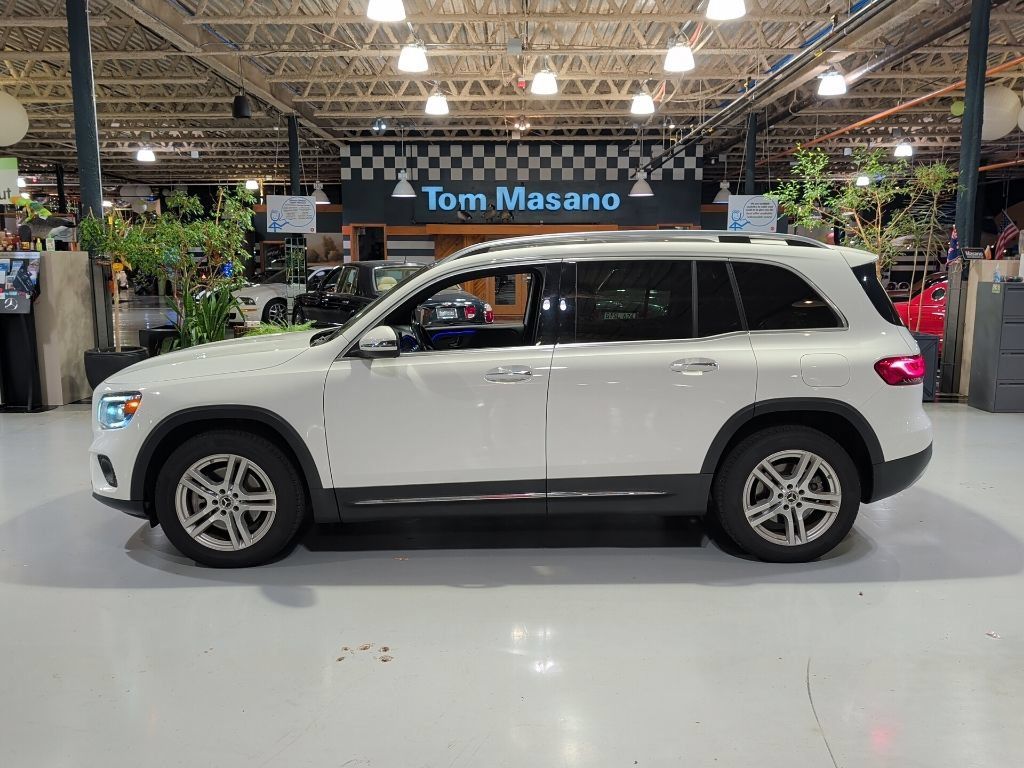 Used 2022 Mercedes-Benz GLB 250 4MATIC image 12