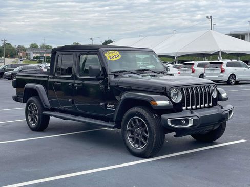 Used 2020 Jeep Gladiator Overland AWD/4WD image 1